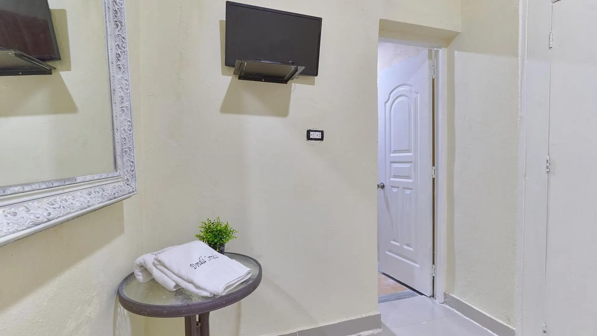 Hotel D'Cornelio Santo Domingo