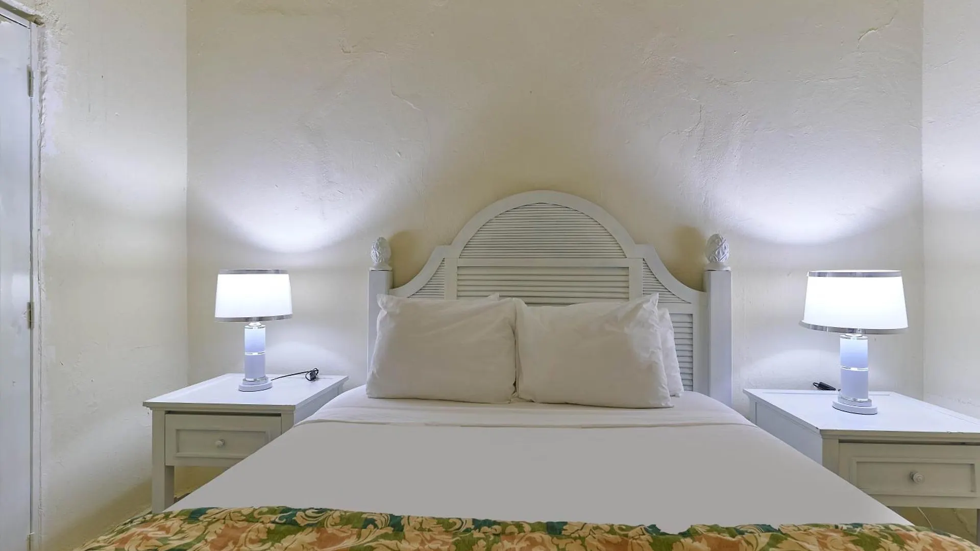 Hotel D'Cornelio Santo Domingo 5*,  Dominican Republic