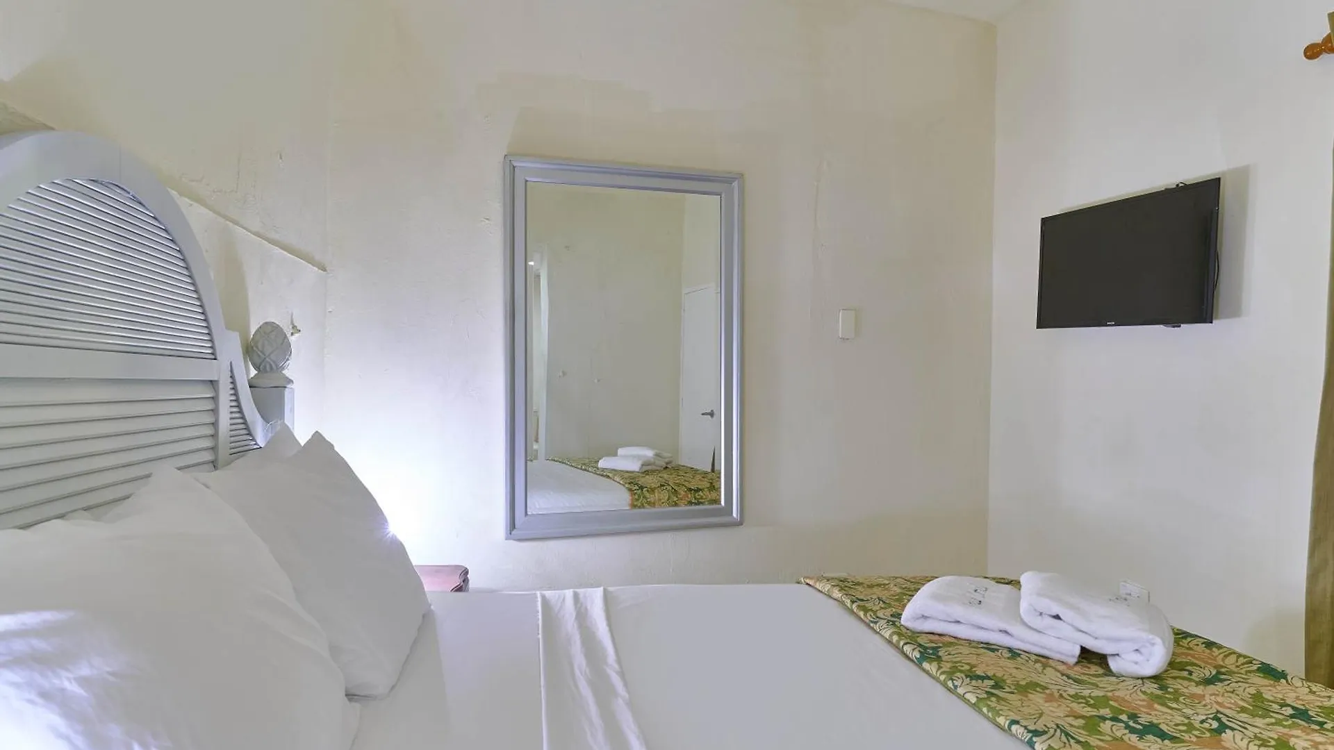 Hotel D'Cornelio Santo Domingo