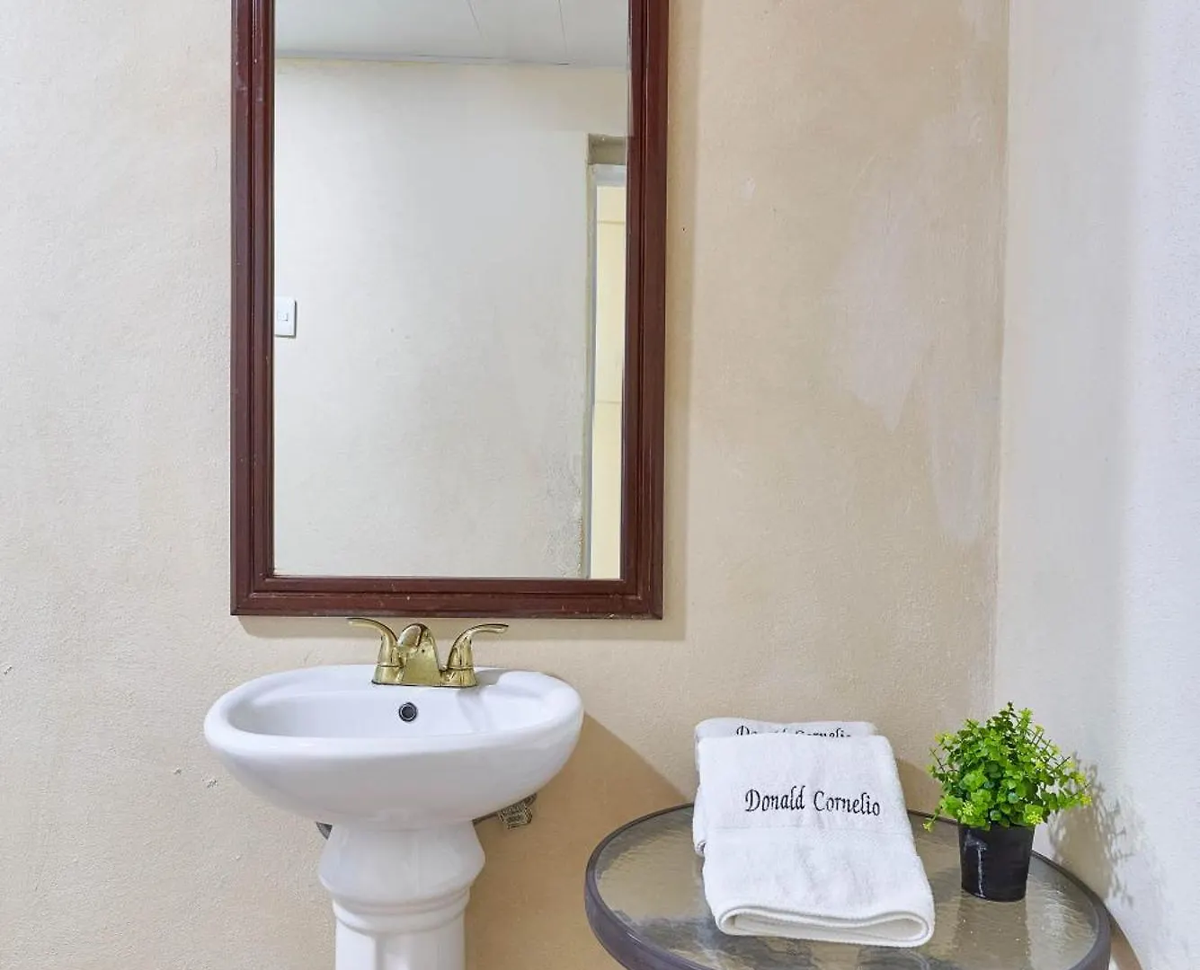 Hotel D'Cornelio Santo Domingo